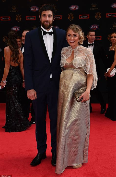 Josh kennedy will play on in season 2022. Brownlow Medal Ceremony 2017: Pregnant WAGs steal the show ...