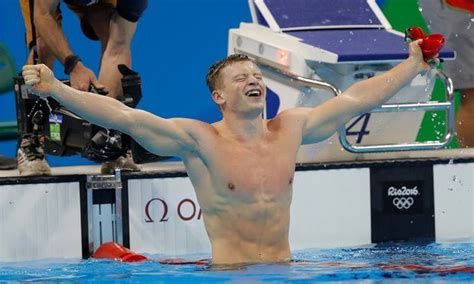 Adam Peaty Wins 100m Breaststroke Gold At Commonwealth Games