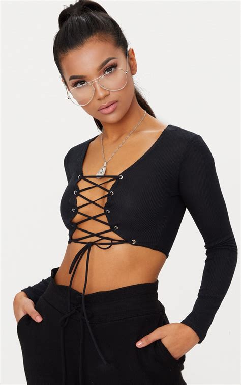 Black Rib Lace Up Front Long Sleeve Crop Top Prettylittlething Aus
