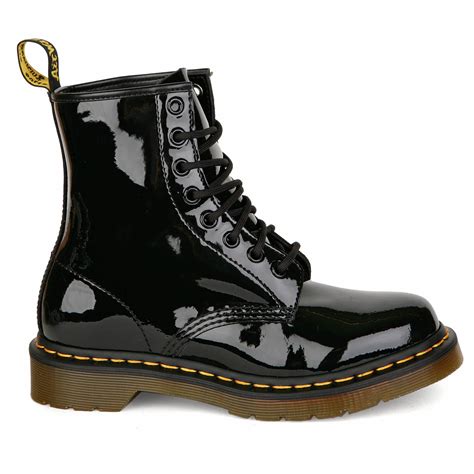 See more ideas about martens, doc martens, boots. Dr. Martens 1460 W Damen Boots 8-Loch Doc Martens schwarz ...