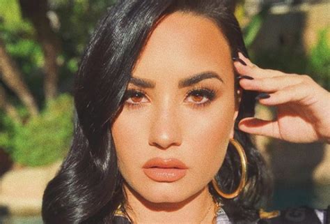 Demi Lovato Opens Up About Recovery From Eating Disorder