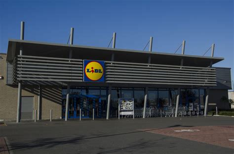 A collection of city icons for personal and commercial use. Lidl - City Nord