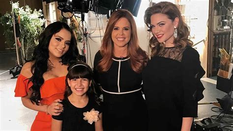 Jenni rivera mariposa de barrio capítulo 01 hd 720p telemundonow. Mira quién será Jenni Rivera en la serie Mariposa de ...