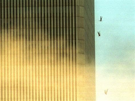911 Photos September 11 Images Of People Jumping Out Windows