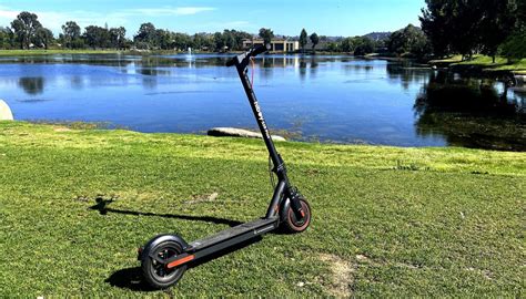 Charging Your Electric Scooter with Solar Power: A Bright Idea – Hiboy