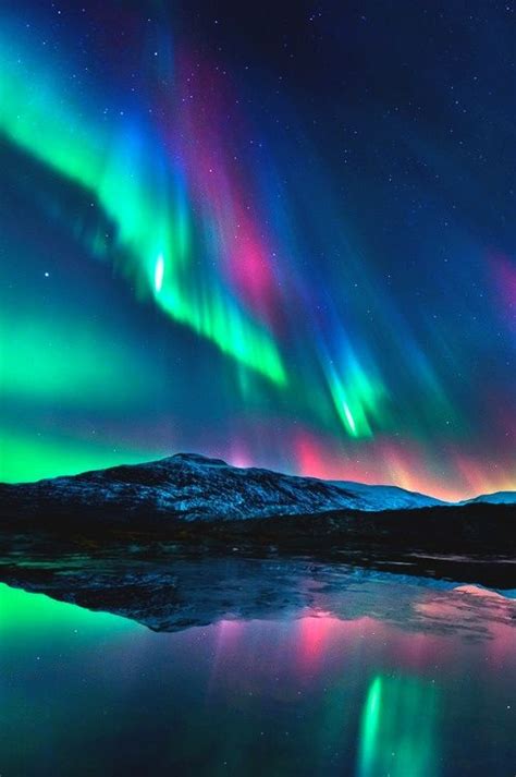 Northern Lights On Tumblr Northern Lights Beautiful Landscapes