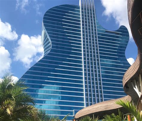 hard rock hotel in florida that looks like a guitar hotel gue