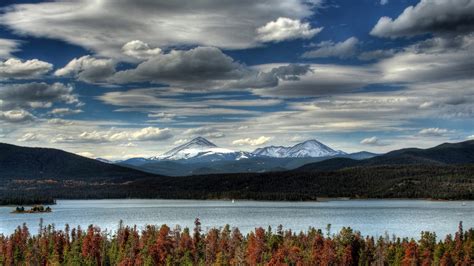 1050021 Landscape Forest Mountains Boat Dark Lake Water Nature