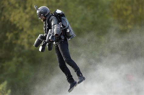 Jet Packs Are Real And Inventor Just Broke World Speed Record In It