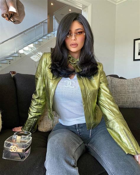 Kylie jenner like/reblog if you save or use & don't steal {requested}. Kylie Jenner - Instagram Photos 1-15-2020 | CelebJar