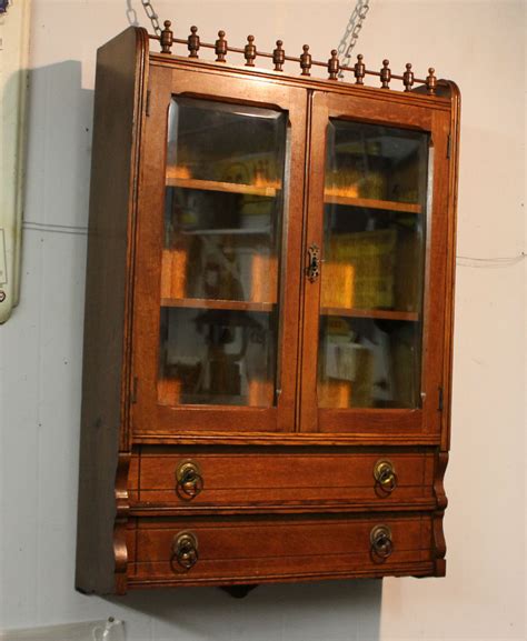 However the hardware and matching curved mullions in the doors add rigor and adventure to the barstow's overall. Bargain John's Antiques | Antique Oak Wall Curio Cabinet ...