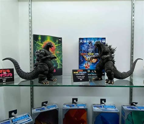 New Neca Godzilla Figures Revealed