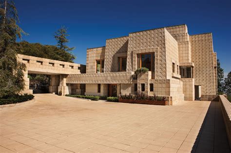 Innes house in los angeles. Frank Lloyd Wright's Ennis House, Los Angeles, California ...