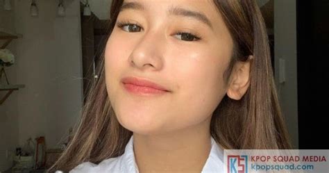 Biodata tiara anugrah, diantara dul jaelani dan azriel hermansyah. Profil Biodata, Biografi dan Fakta Lengkap Amanda Caesa ...