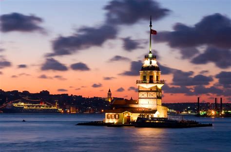 Istanbul Gay Tourist Guide Gay Life In Istanbul