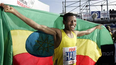ኀይሌ ገብረ ሥላሴ, haylē gebre silassē; Haile Gebrselassie: Der GrÃ¶Ã te tritt ab - Laufen.de