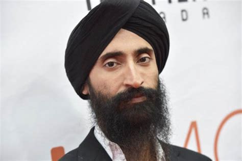 Sikh American Actor Barred From Flight Over Turban