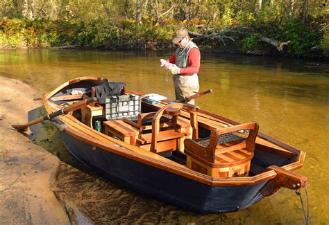 Northern Michigan Fishing Guide Builds Big Boats For Small Rivers