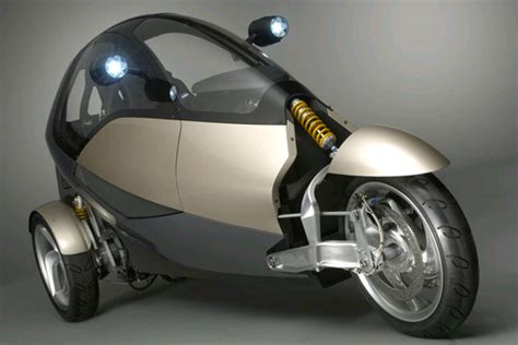 New for 2017 bmw has again revised its 3 series nomenclature. CLEVER : 3 Wheeler Compact Low Emission Vehicle for Urban ...