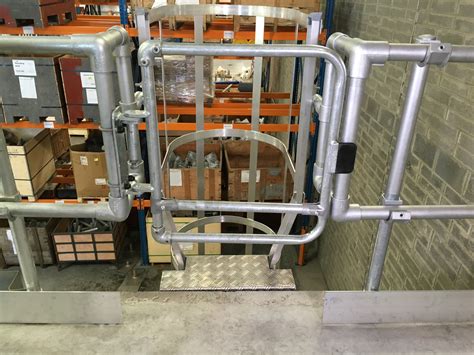 Self Closing Industrial Gate Galvanised Steel Simplified Safety