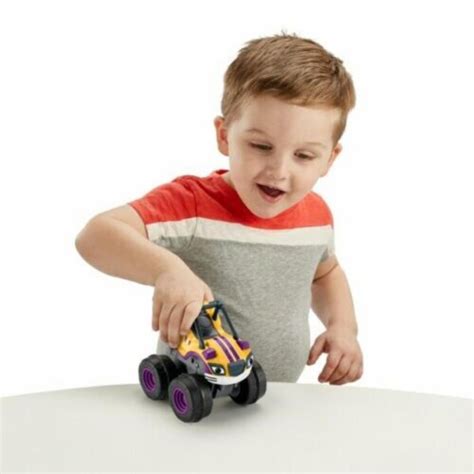 Fisher Price Nickelodeon Blaze And The Monster Machines Slam And Go Racer
