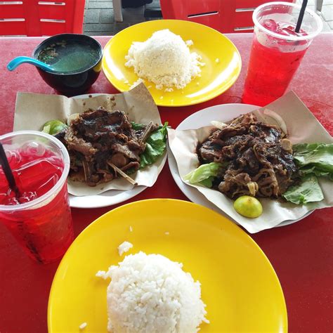 Beberapa bulan gerai di meru, klang ditutup, kini kambing bakar sahara dibuka semula di setia alam, shah alam dengan masih mengekalkan lagi rasa asli. My Life & My Loves ::.: lunch Kambing Bakar @Restoran Cik ...