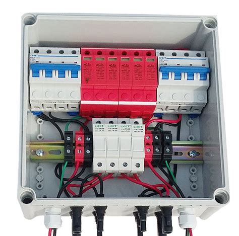 4 In 2 Out Solar Dc Array Combiner Box With Reverse Counterattack