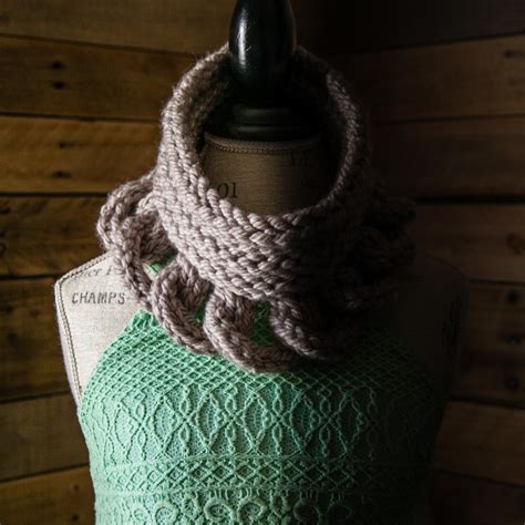 Buy boye knitting looms and get the best deals at the lowest prices on ebay! Loom Knit Cowl Pattern, Structural, High Fashion Cowl ...