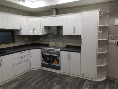 Agent office 120 cm 850 ج م. تفصيل دولاب مطبخ في جدة