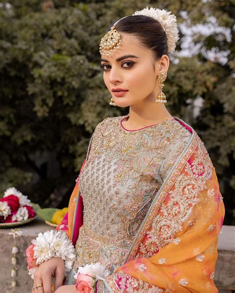 minal khan bridal photo shoot for hussain rehar reviewit pk