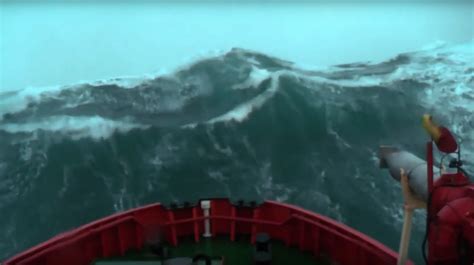 Mit Invents A Way To Warn Sailors Of Rogue Waves