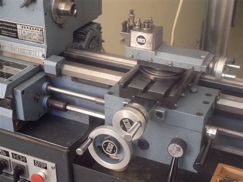 Emco maximat v10 bench lathe, 11 swing over bed, 24 between centres, norton gearbox, 3 & 4 jaw chucks, face plate, single phase. Emco Maximat Mentor 10 Lathe + Milling Attachment - Niels ...