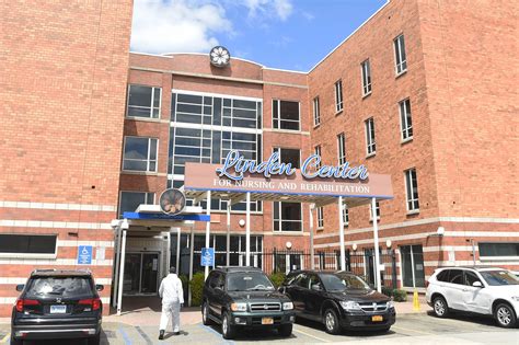 Staffers Refuse Covid Vaccine At Scores Of Ny Nursing Homes
