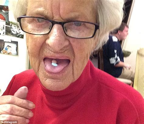 Instagrams Bad Grandma Baddie Winkle Has Gained Cult Following Daily Mail Online