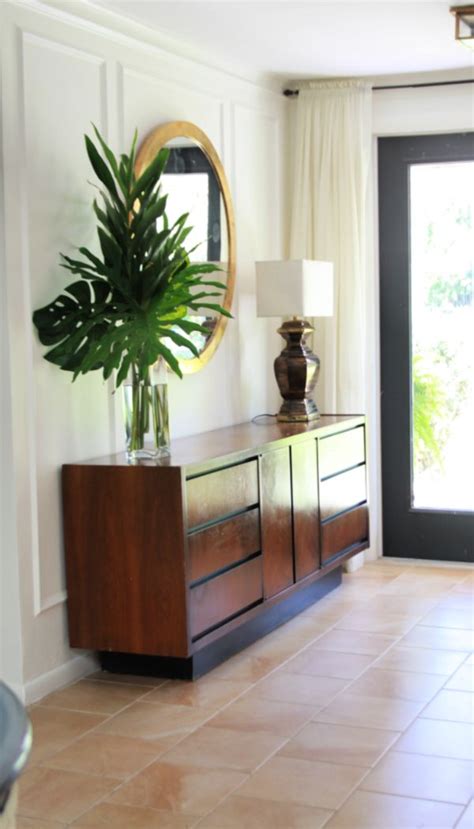 The first thing you need to do is take the measurements of your images. How to install picture frame moulding(faux panel moulding ...
