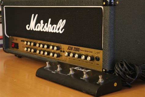 Marshall Amps Jcm 2000