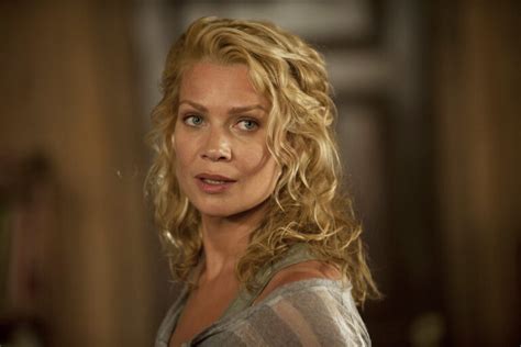 Laurie Holden From Walking Dead To Real Life Hunter Of Sex Criminals