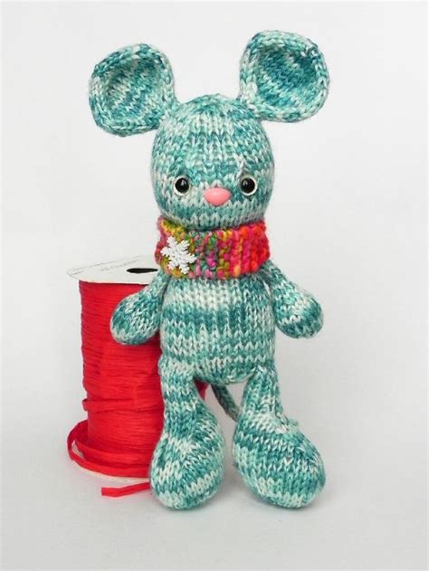 Bonnie Wee Mouse Knitting Pattern By Susan Claudino Knitting Dolls Free