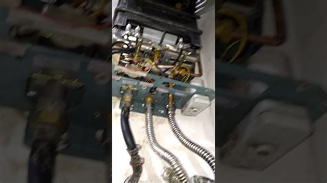 Dapat digunakan untuk semua merk water heater gas baik yg memakai led display temperature ataupun yg tidak. Water heater gas mau nyala beberapa detik lalu mati lagi ...