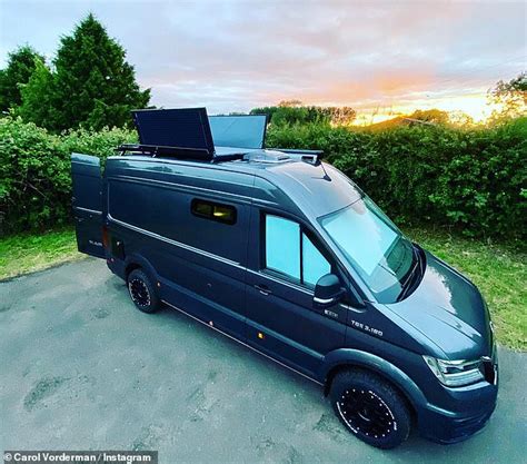 Carol Vorderman Gives Fans A Glimpse At Her Sleek Customised Campervan Daily Mail Online