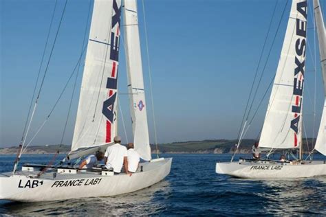 Duell um die wichtigste trophäe der segelwelt vorgestellt. AC America's Cup boot te koop, Open zeilboot, Polyester, € ...