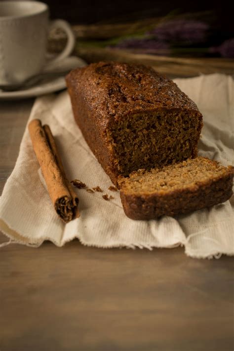 Die eier einzeln nacheinander dazugeben; Schoko-Zimt-Kuchen - Die LOGI-Methode
