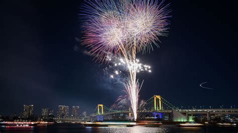 Odaiba Rainbow Fireworks Tokyostreetview