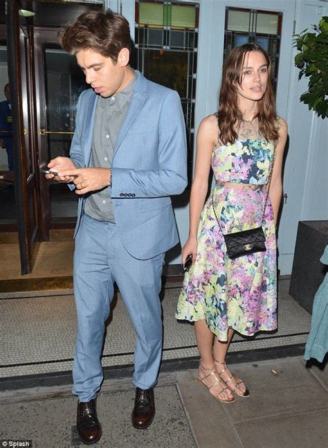 Keira Knightley Enjoys Date Night With Husband James Righton Keira Knightley Fashion Fashion