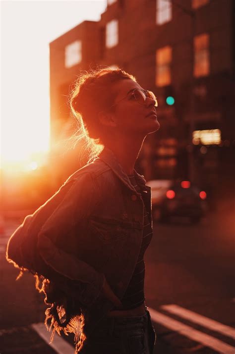 Stunning Sunset Portraits With Rachel In Seattle
