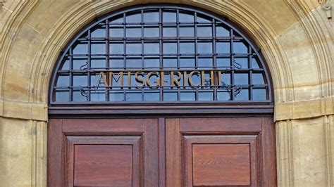 Juristisch gesehen ist jedoch auch der umstand wichtig, dass der. Recht kurz gefasst: Beginn des Laufs der Verjährung nach ...