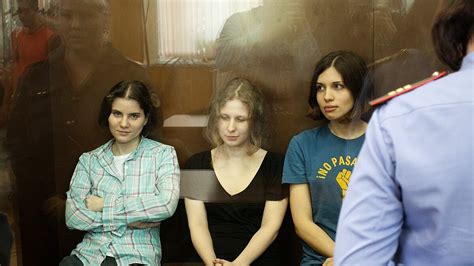 Moscow Dismisses Foreign Criticism Of Pussy Riot Ruling