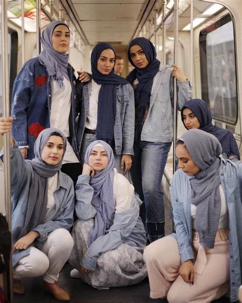 Tag Your Friends Goodhijabday 👖 Photographe Hijab Fashion Hijabi Fashion Hijab Collection