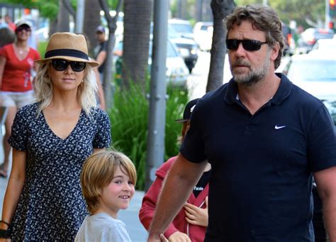 russell crowe and danielle spencer together with their sons in beverly hills lainey gossip