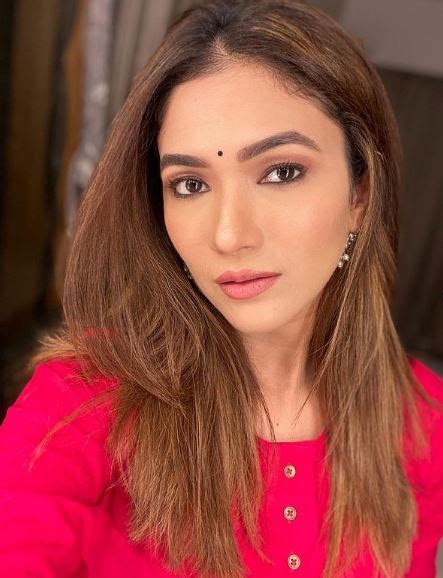 Ridhima Pandit Height Weight Age Husband Affairs Biography And More